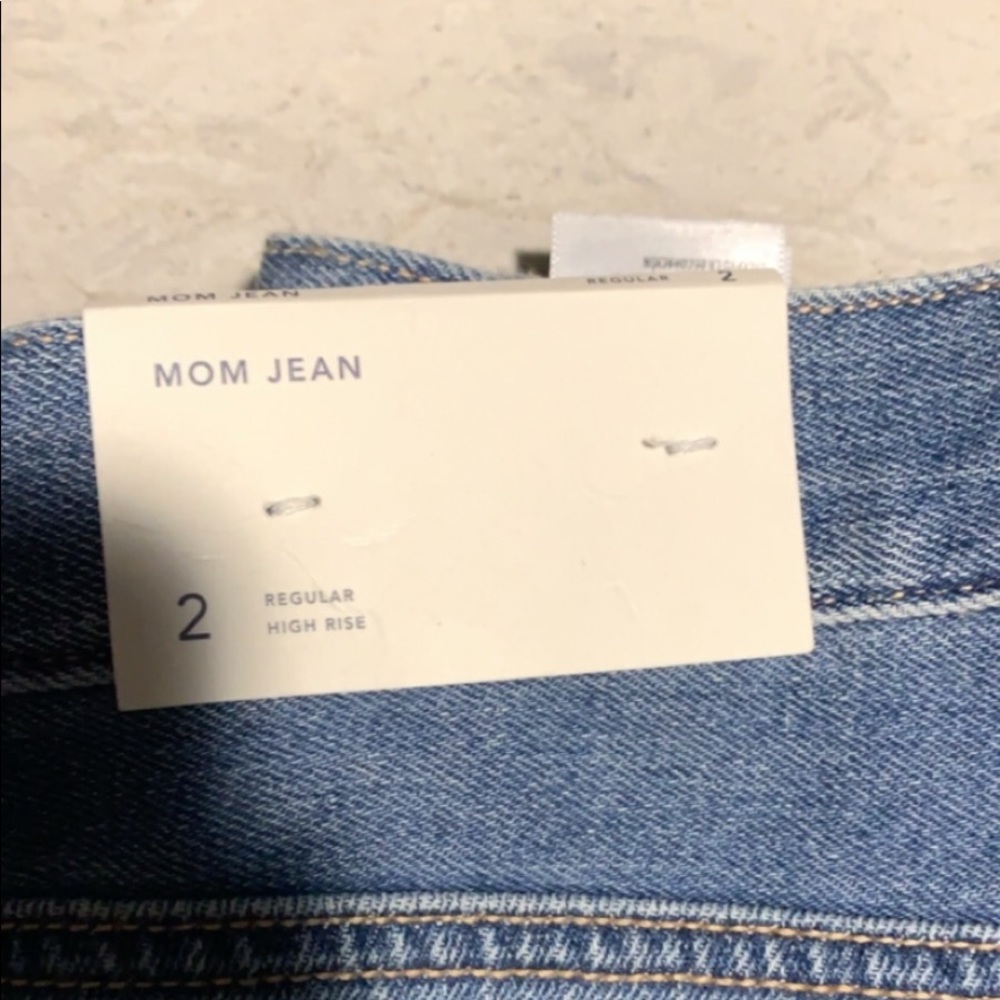 American eagle mom jeans